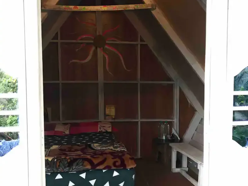 View-Topia Treehouse