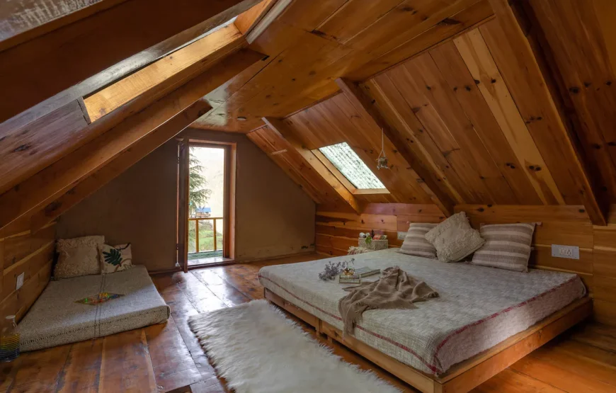 Whispering Pines Cottages – Cabin at Tandi