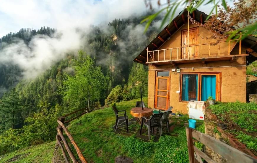 Whispering Pines Cottages – Cabin at Tandi