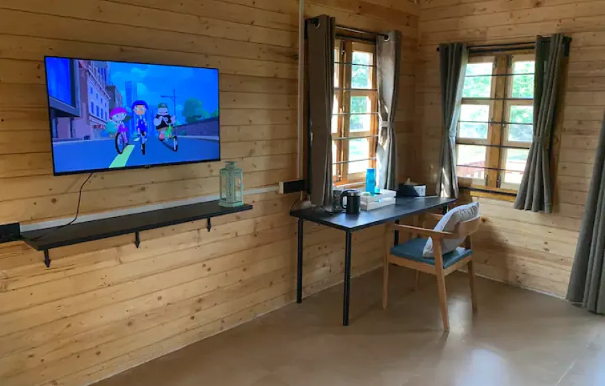 Log Home 1 at Shalom